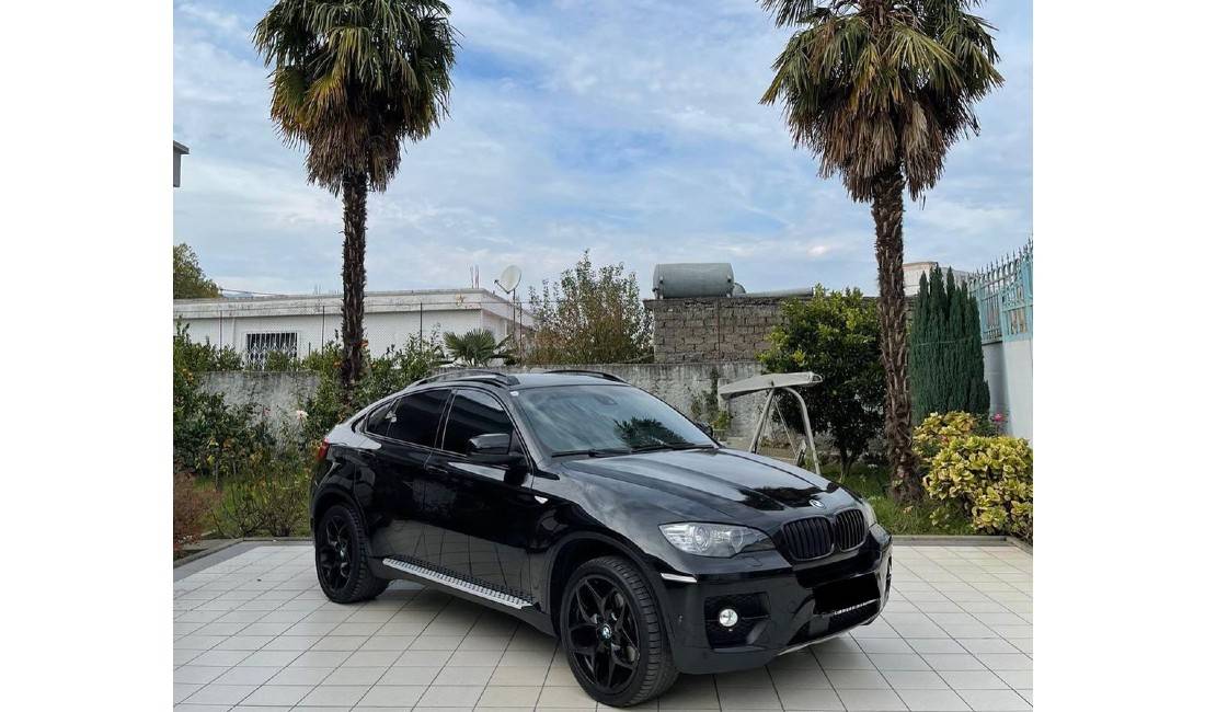 Jepet makina Bmw x6 me qera duke filluar nga 100 euro dita