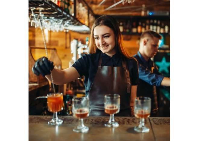 Offerte di lavoro a Tirana, Profession Banakiere , , Pagamento 40,000  Leke.