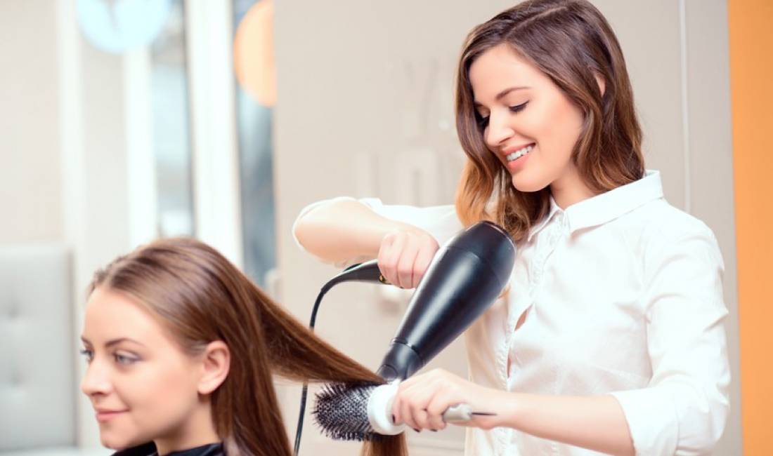 Offerte di lavoro a Tirana, Profession Ndihmese Parukiere , , Pagamento Trattabile.