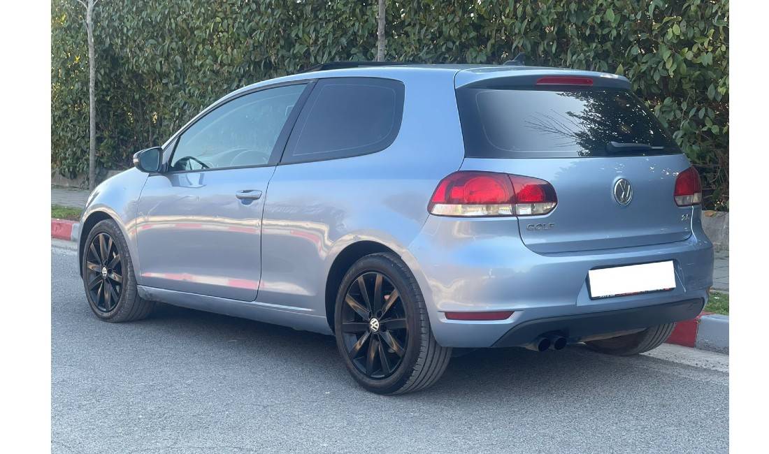 Jepet me qera makina Golf 6 duke filluar nga 30 Euro/Dita 