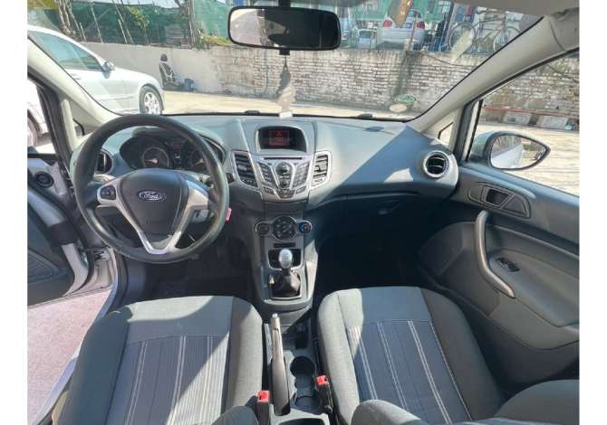 Noleggio Auto a Tirana - 30 Euro