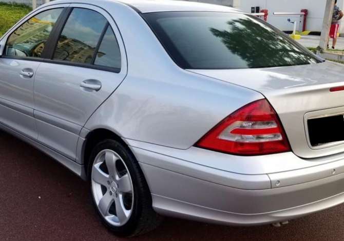 Noleggio Auto a Tirana - 30 Euro