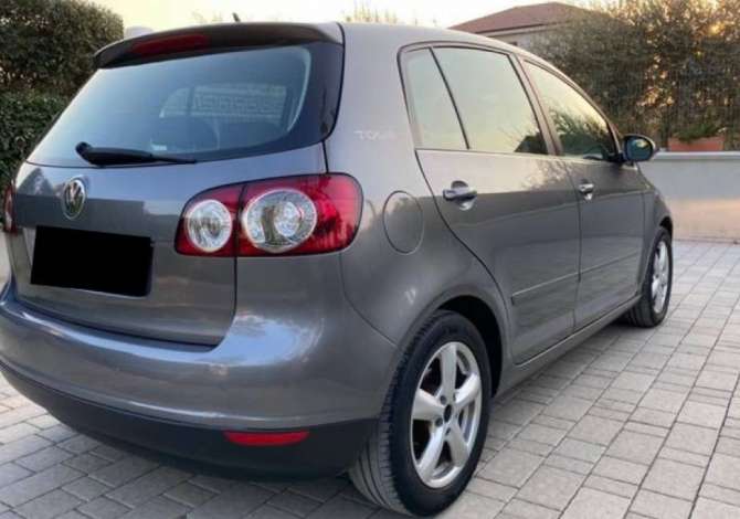 Jepet me qera makina Golf 5+ duke filluar nga 25 Euro/Dita