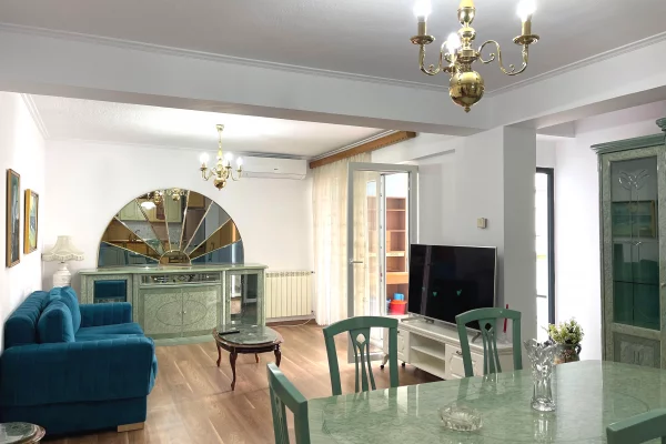 Shtepi me qera Apartament ne Tirane, 2+1, Mobilimi E mobiluar, Pagesa 120,000  Leke.