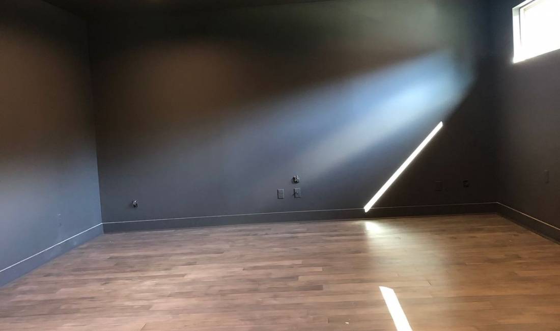 Super ambjent per zyra me qera prane bllokut