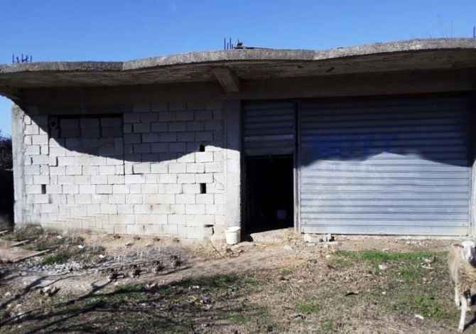 Truall ose Toke ne Lushnje - 2,000 Dollar