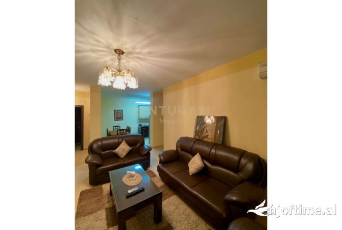 Shtepi ne shitje 2+1 ne Tirane - 105,000 Euro