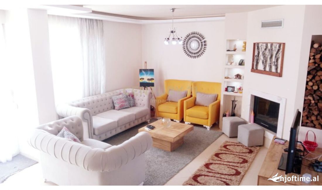 Shtepi ne shitje Apartament ne Tirane, 4+1, Mobilimi E mobiluar, Pagesa 370,000  Euro.