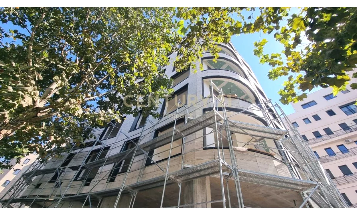 Shtepi ne shitje Apartament ne Tirane, 2+1, Mobilimi E mobiluar, Pagesa 284,525  Euro.