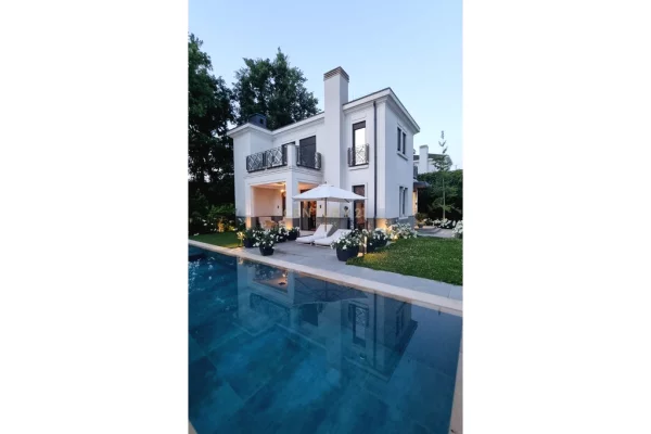 House for Rent 4+1 in Tirana - 9,000 Euro