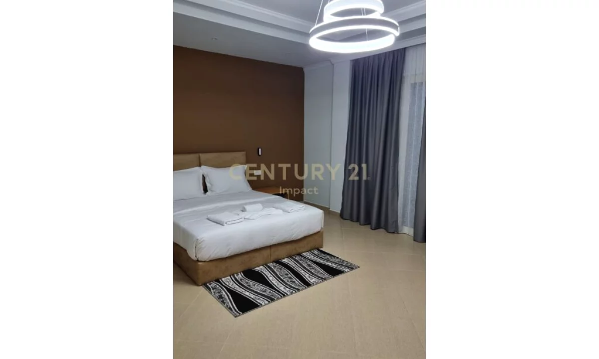 Shitet hotel me 15 dhoma ne Kombinat, Tirane - 1,500,000 Euro | 650 m2