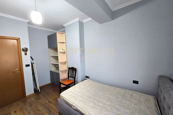 Apartment for rent in Tirana 2+1, In Part
