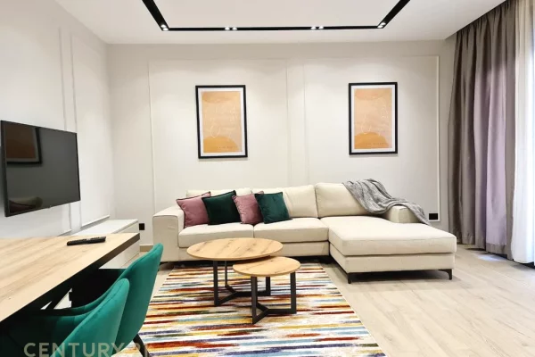 JEPET ME QIRA APARTAMENT 1+1 ME PARKIM, PRANE TEG!