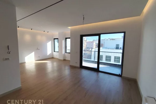 ZYRE ME QIRANE RRUGEN E BARRIKADAVE