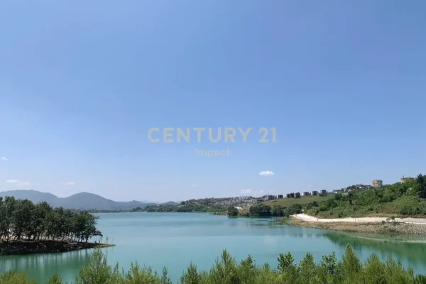 Apartment for sale in Tirana 3+1, Emty