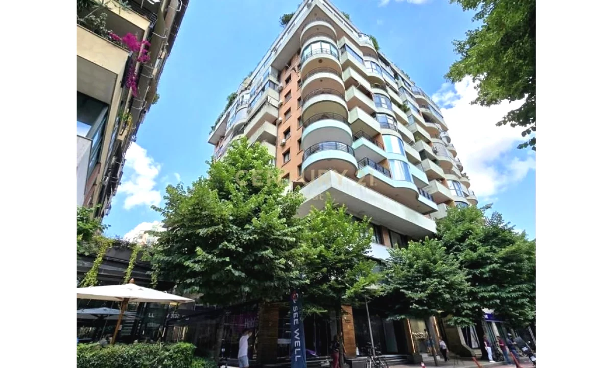 Shitet zyre elitare ne zemer te Bllokut! 800,000 Euro