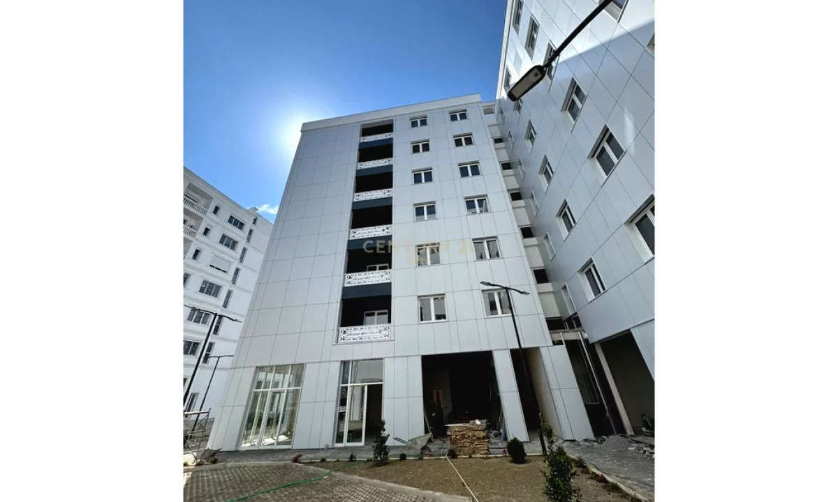 Apartment for sale in Tirana 2+1, Emty