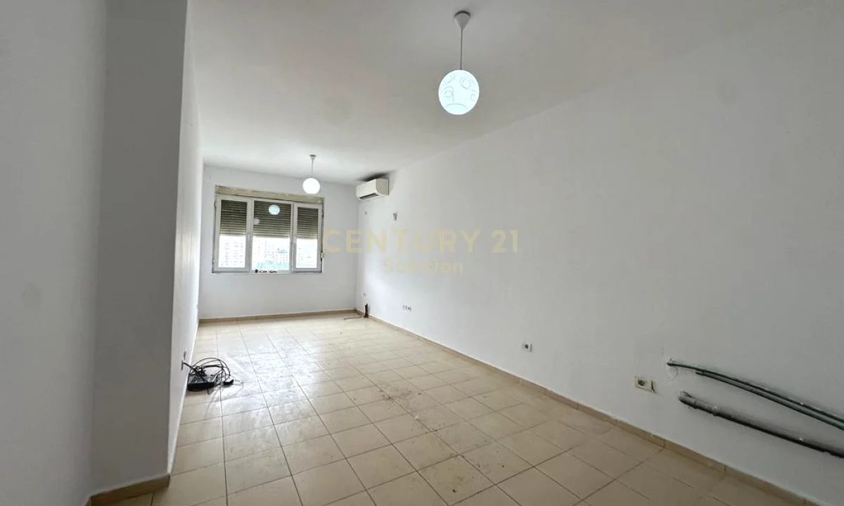 Apartment for sale in Tirana 2+1, Emty
