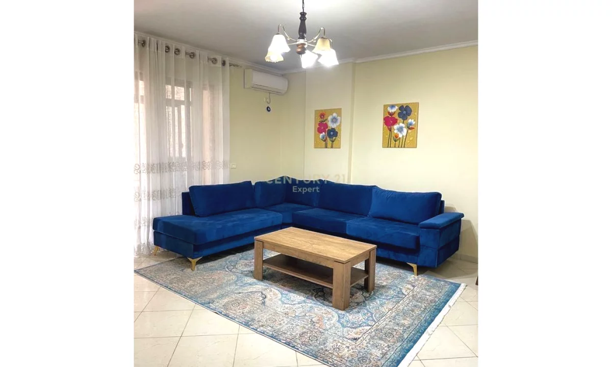 Shtepi me qera Apartament ne Tirane, 1+1, Mobilimi E mobiluar, Pagesa 500  Euro.