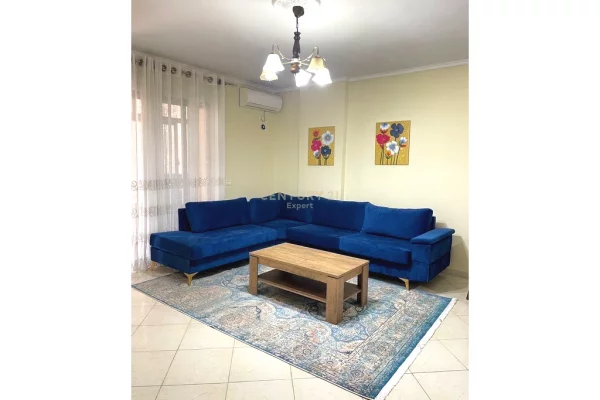 APARTAMENT 1+1 TEK SELVIA PER QIRA!