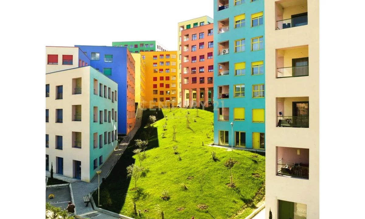Apartment for sale in Tirana 2+1, Emty