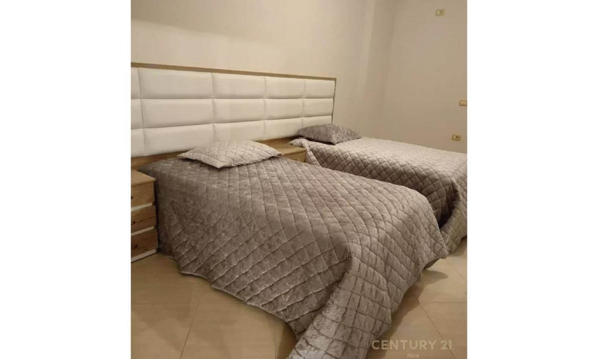 Shtepi ne shitje Apartament ne Sarande, 2+1, Mobilimi E mobiluar, Pagesa 210,000  Euro.
