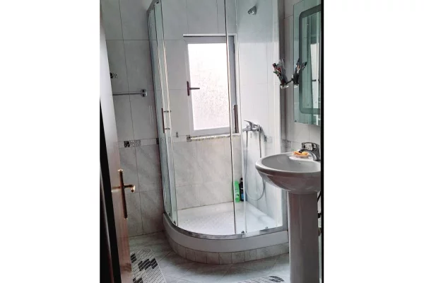 Apartment for sale in Tirana 1+1, In Part