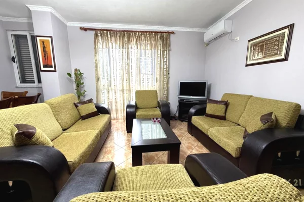 Shtepi me qera 1+1 ne Tirane - 500 Euro