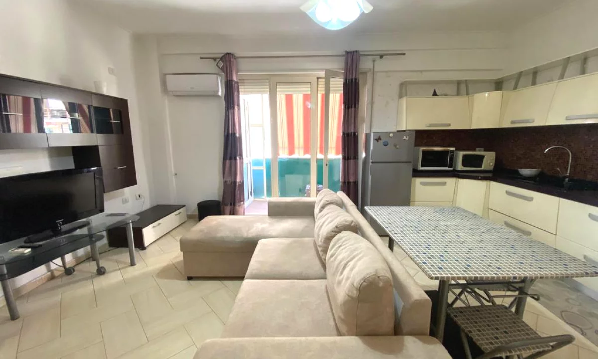 Shtepi me qera Apartament ne Tirane, 1+1, Mobilimi E mobiluar, Pagesa 600  Euro.