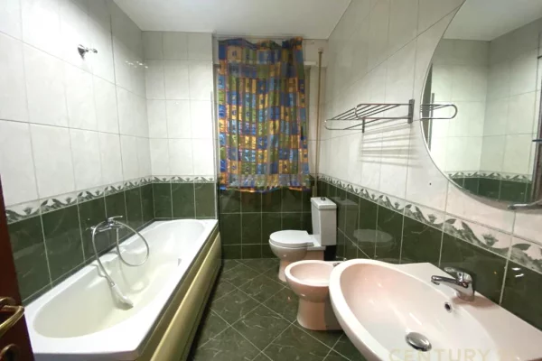 Shtepi me qera Apartament ne Tirane, 1+1, Mobilimi E mobiluar, Pagesa 600  Euro.