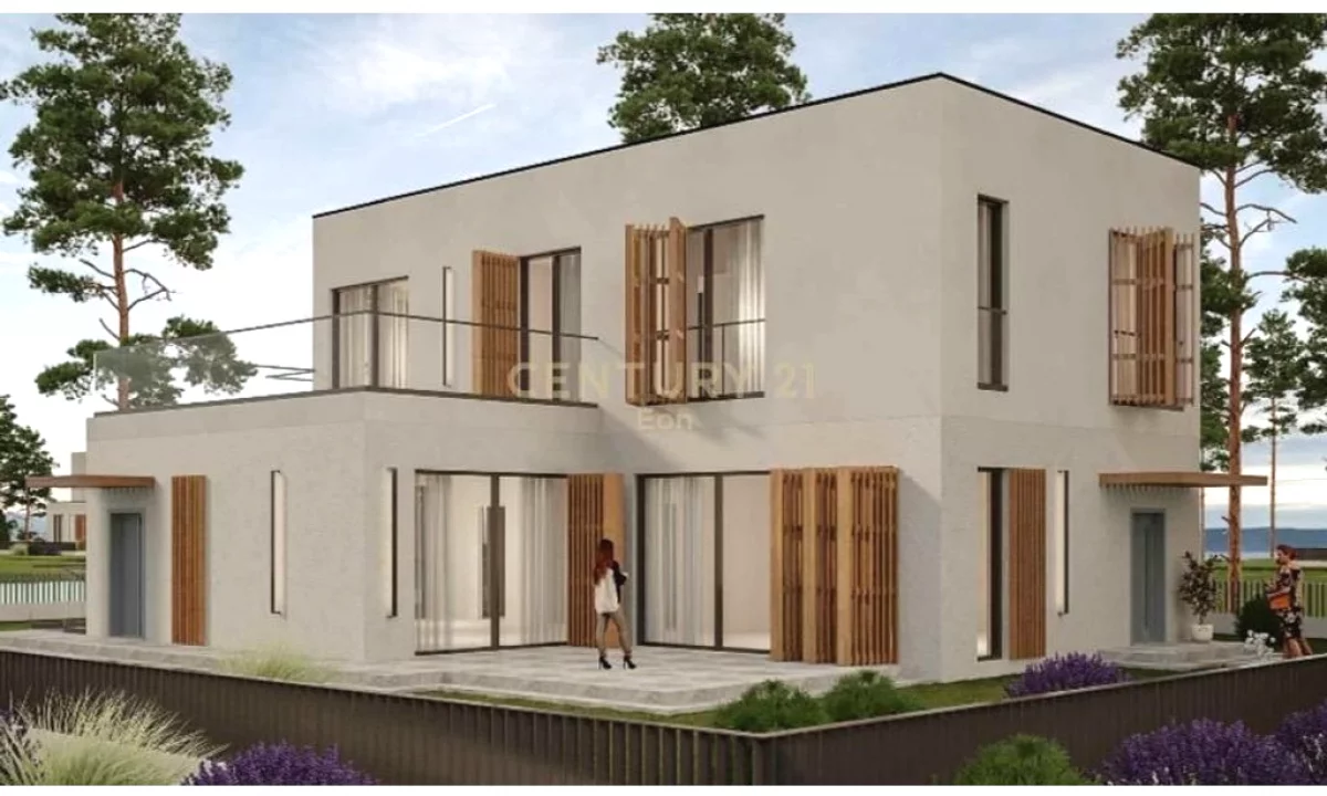 Luxury villas for sale in Durres 4+1, Emty