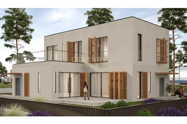 House for Sale 4+1 in Durres - 1,480,000 Euro