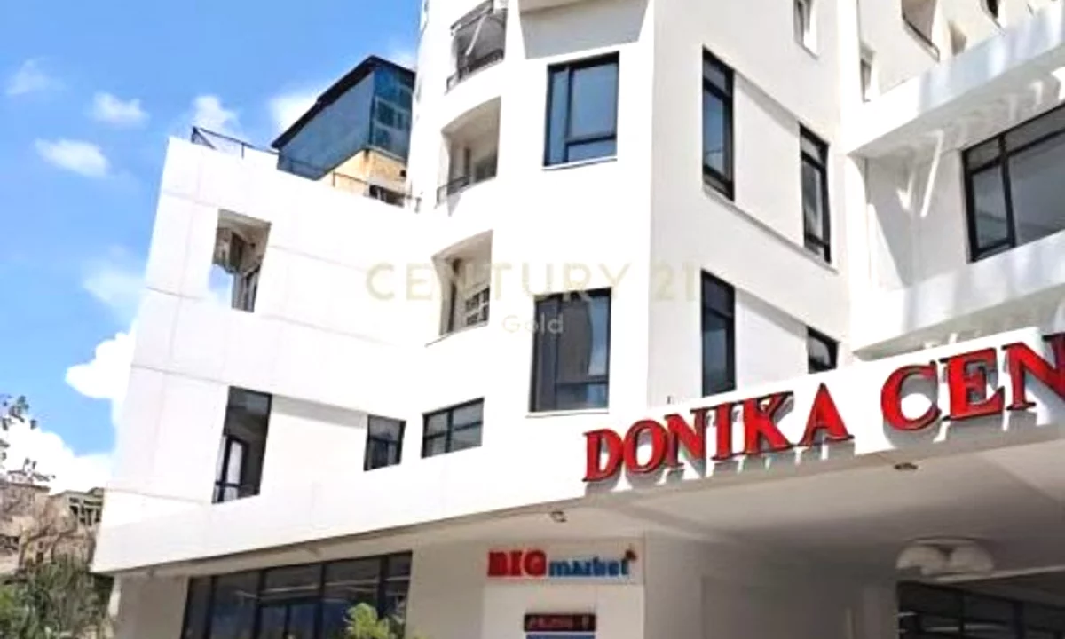 Shitet Njesi Biznesi shume prane Sheshit Skenderbej (Qender), Rruga Mine Peza - 211,200Euro | 38.4 m2