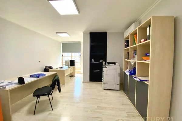 NE ZONEN E 21 DHJETORIT SHESIM APARTAMENT 2+1