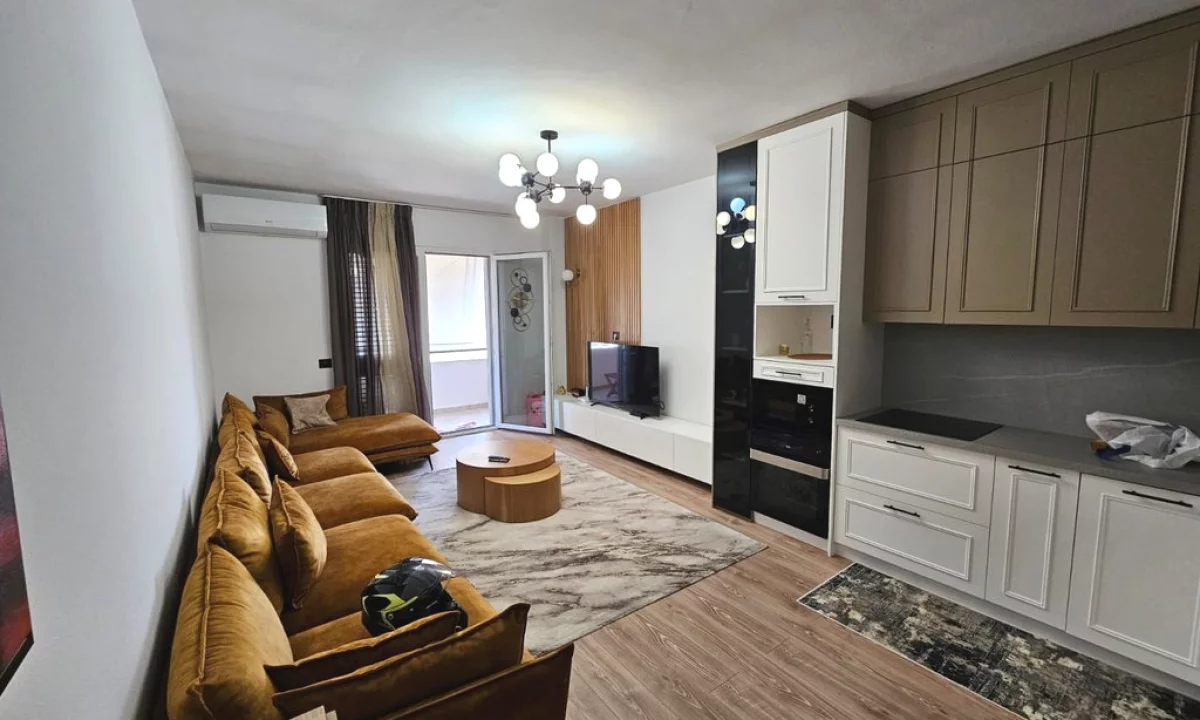 Apartment for sale in Tirana 2+1, Furnished