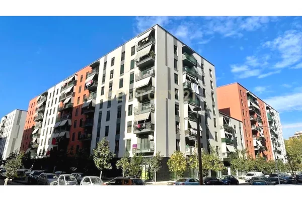 Hapësirë multifunksionale me qira në Unazën e Re, Tiranë - 800€ | 200 m²