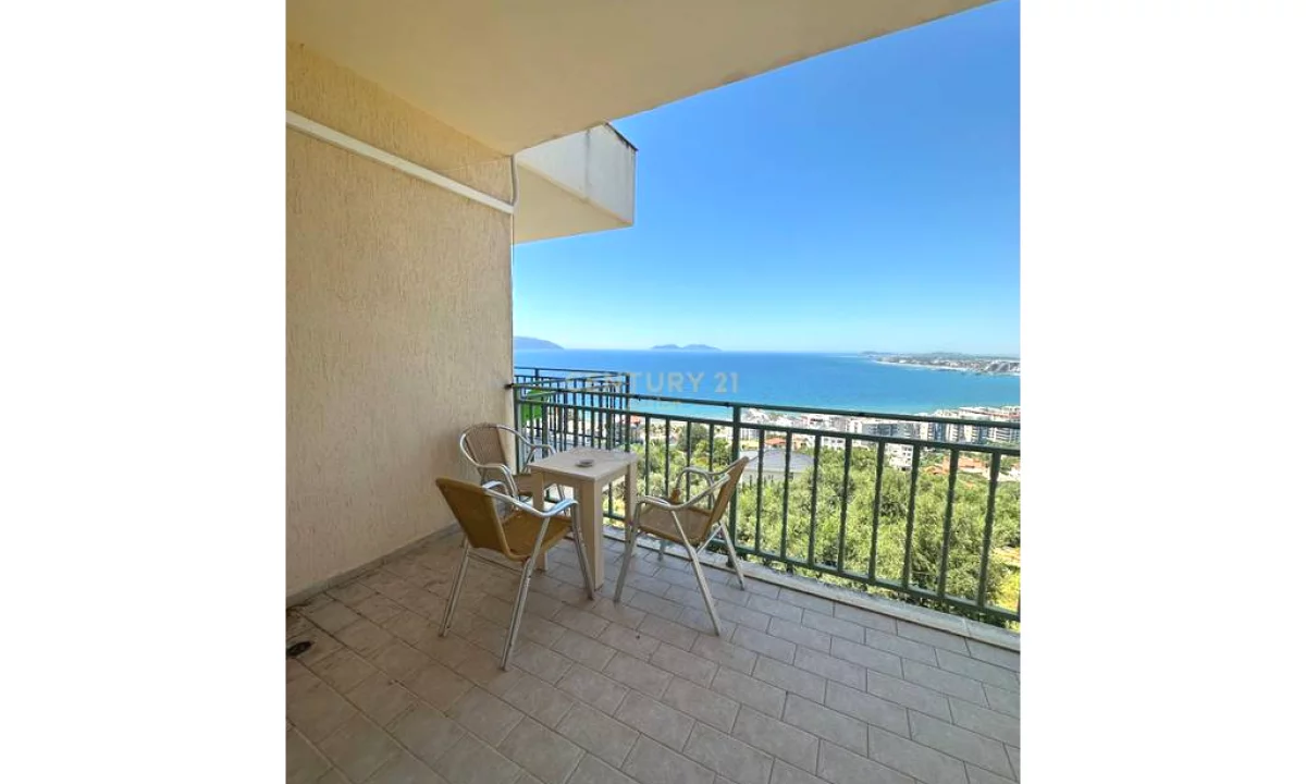 Shtepi ne shitje Apartament ne Vlore, 2+1, Mobilimi Pjeserisht e mobiluar, Pagesa 300,000  Euro.