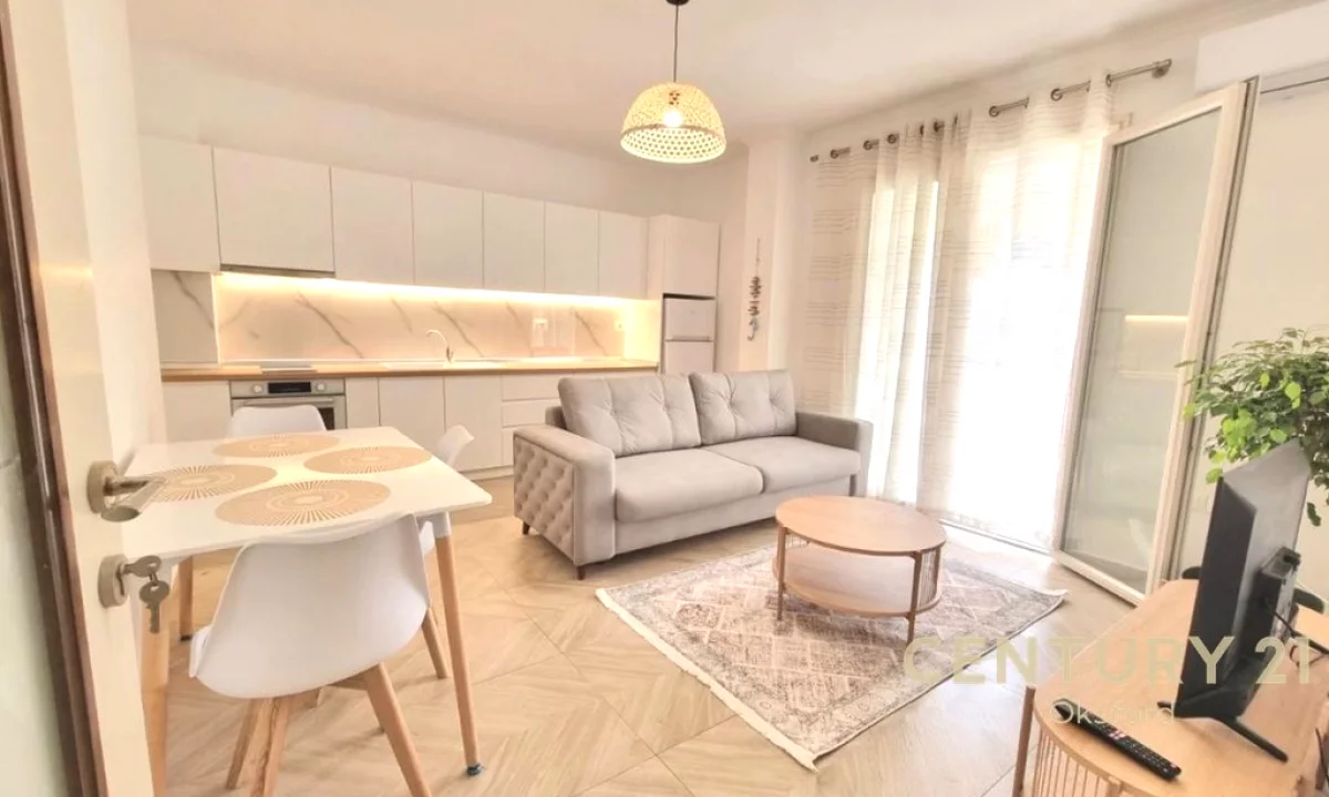 Shtepi ne shitje Apartament ne Durres, 1+1, Mobilimi Bosh, pa mobiluar, Pagesa 159,000  Euro.