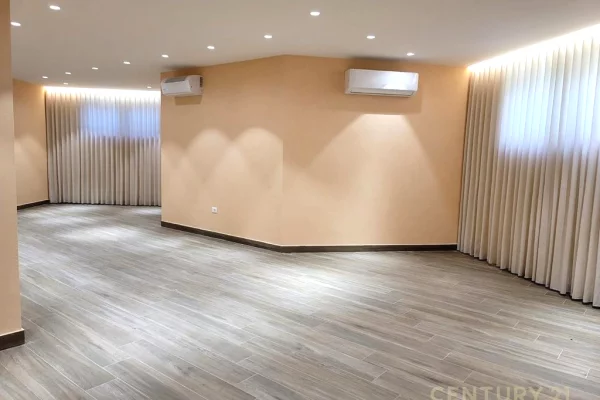 Shtepi me qera 3+1 ne Tirane - 5,000 Euro
