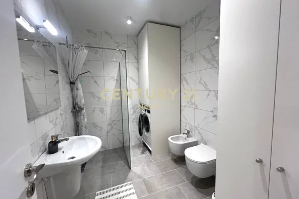 Shtepi me qera Apartament ne Tirane, 1+1, Mobilimi E mobiluar, Pagesa 650  Euro.