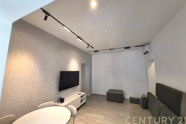 Shtepi ne shitje 2+1 ne Tirane - 210,000 Euro