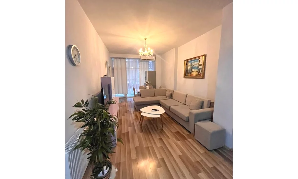 Shtepi ne shitje Apartament ne Tirane, 2+1, Mobilimi Bosh, pa mobiluar, Pagesa 295,000  Euro.
