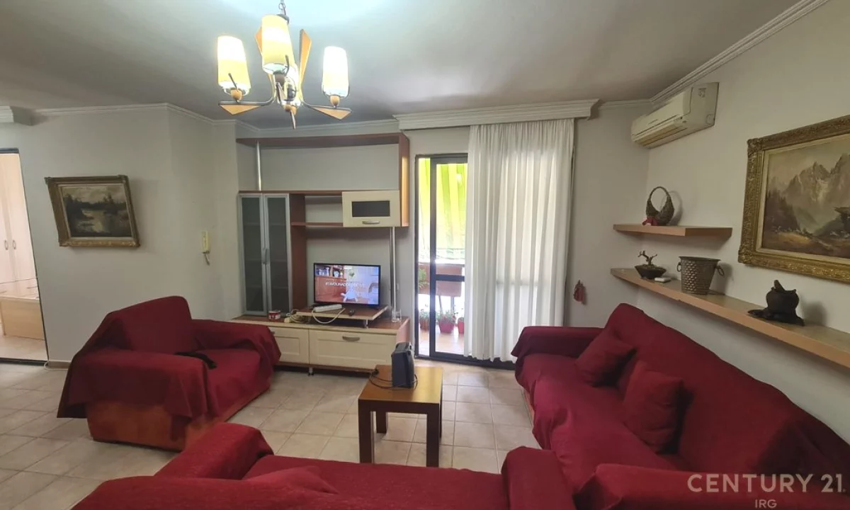 Shtepi me qera Apartament ne Tirane, 1+1, Mobilimi E mobiluar, Pagesa 450  Euro.