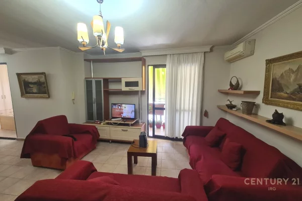 APARTAMENT 1+1 TEK RRUGA 5 MAJI!
