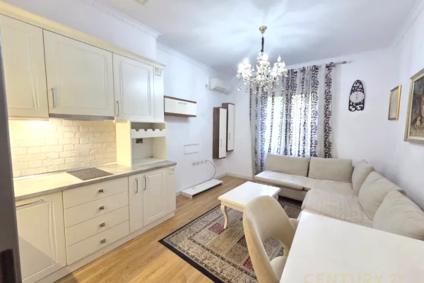 APARTAMET 2+1 ME QIRA TEK SHALLVARET