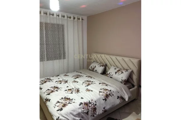 Shtepi ne shitje Apartament ne Tirane, 1+1, Mobilimi Bosh, pa mobiluar, Pagesa 103,000  Euro.