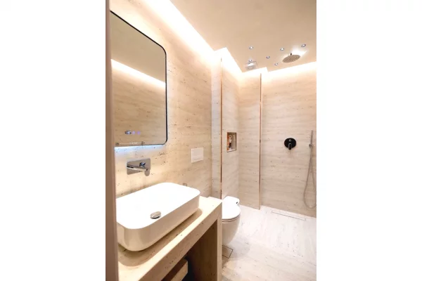 Shtepi ne shitje Apartament ne Vlore, 1+1, Mobilimi Pjeserisht e mobiluar, Pagesa 100,000  Euro.