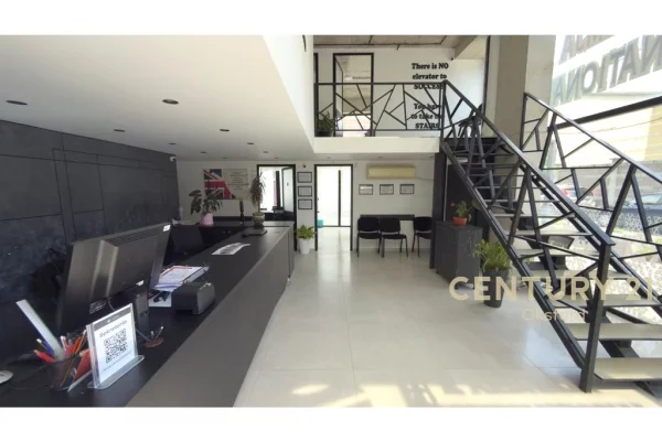 SHITET AMBJENT COMERCIAL/ LOFT NE KATIN 0 TE RRUGA BARDHYL