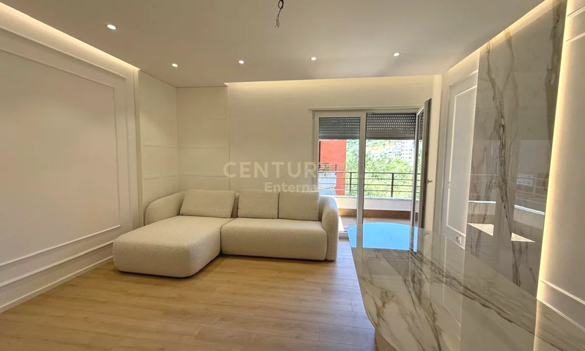 Shtepi ne shitje Apartament ne Tirane, 2+1, Mobilimi E mobiluar, Pagesa 290,000  Euro.