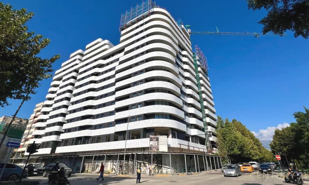 Shtepi ne shitje Apartament ne Tirane, 1+1, Mobilimi Bosh, pa mobiluar, Pagesa 239,000  Euro.